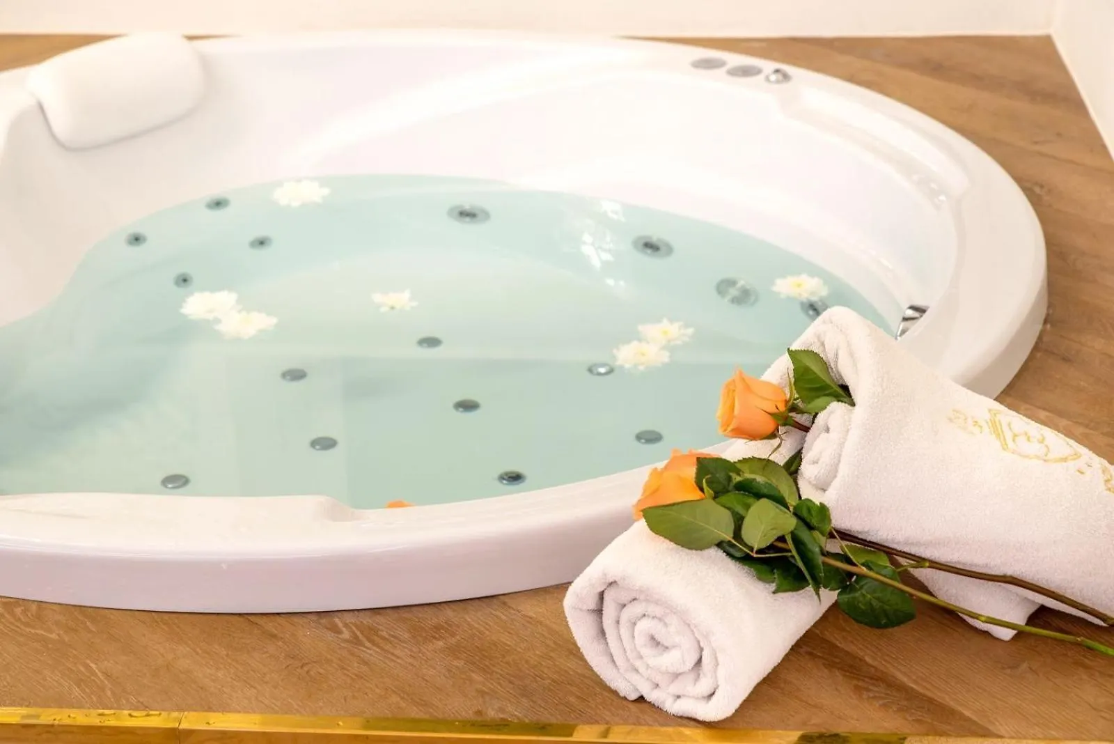 Jacuzzi Royal Suite Budapest Apartment